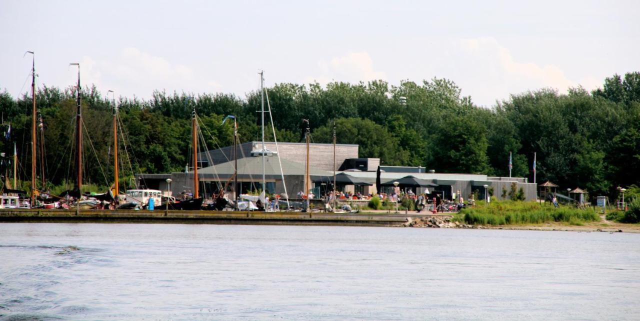 Siblu Camping Lauwersoog Villa Buitenkant foto