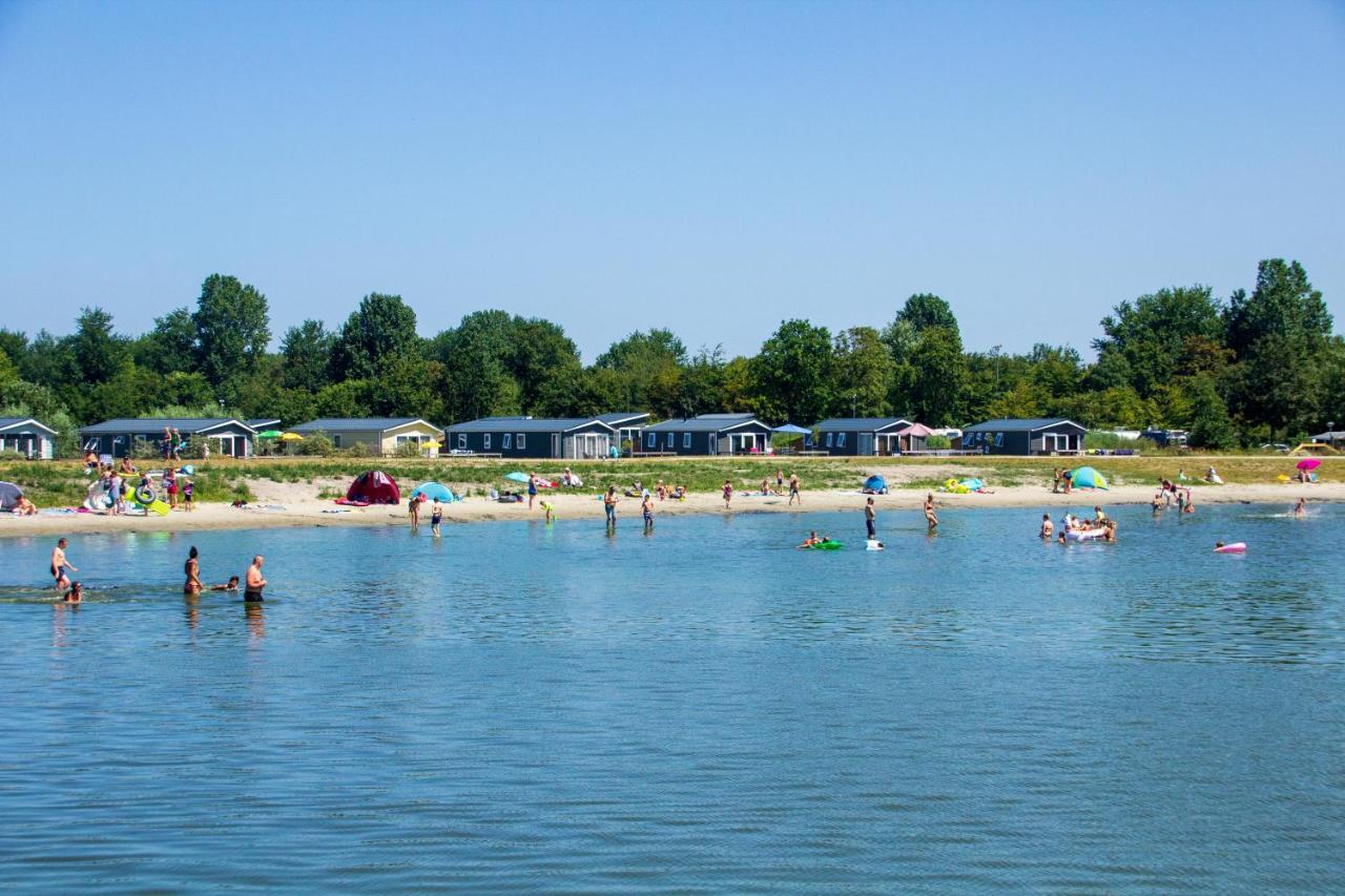 Siblu Camping Lauwersoog Villa Buitenkant foto